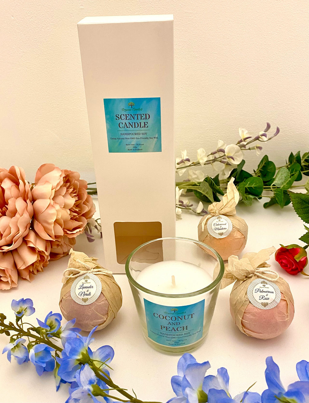 Eco-Friendly Coconut & Peach Scented Candle with Three Luxury Essential Oi